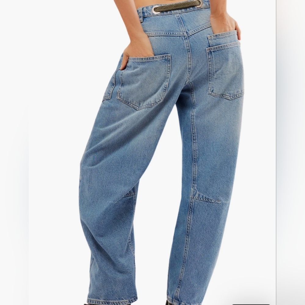 Free People-  We the Free Women's Moxie Barrel Jeans 32 Blue - Picture 2 of 14